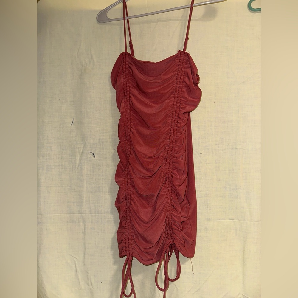 Draw string knee high dress